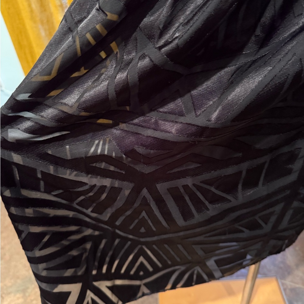 Cremieux Midi Skirt - Picture 2 of 8